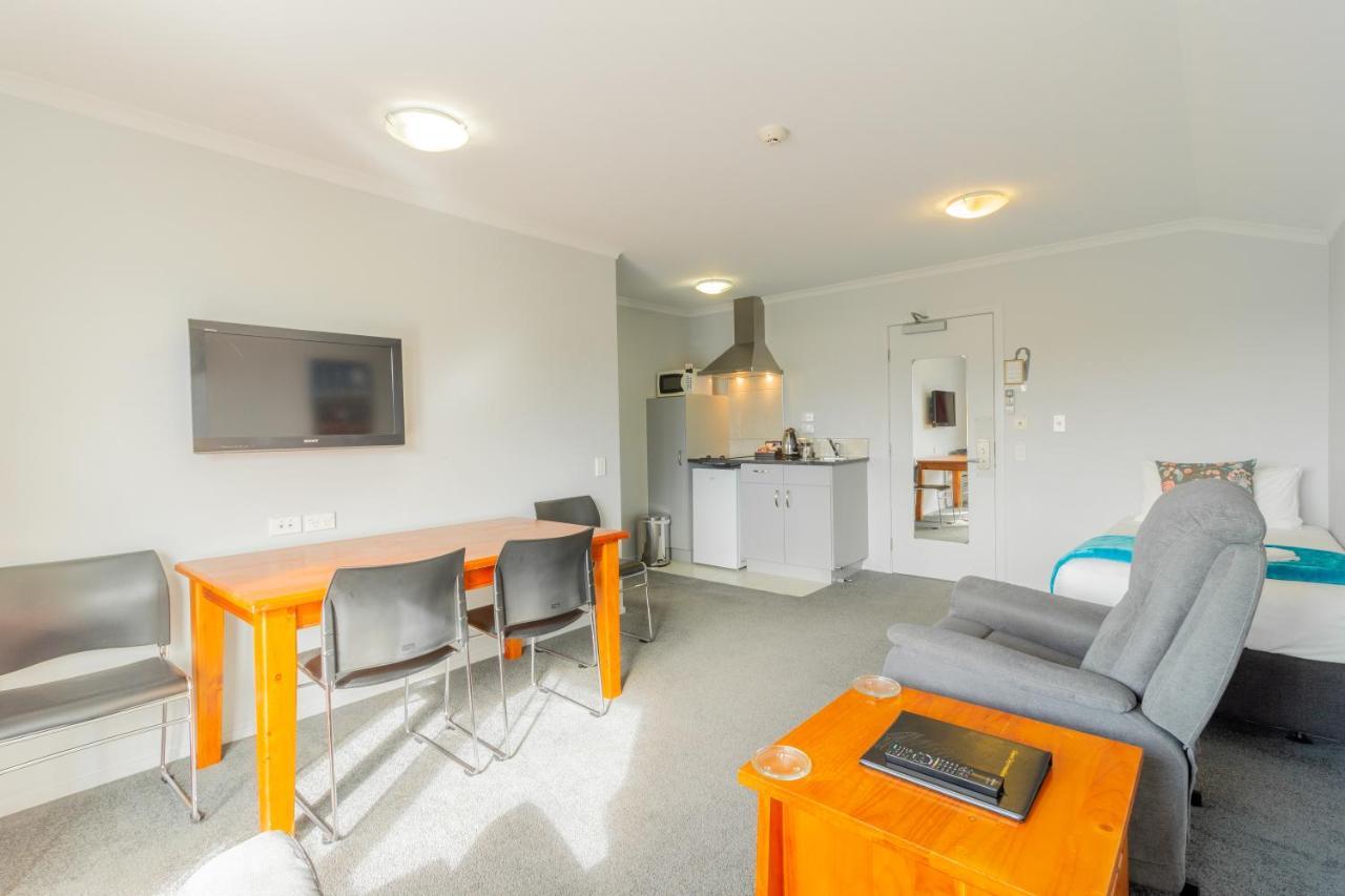 Bks Premier Motel Esplanade Лоуър Хът Екстериор снимка