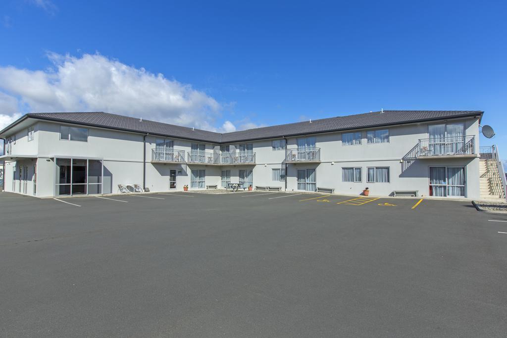 Bks Premier Motel Esplanade Лоуър Хът Екстериор снимка