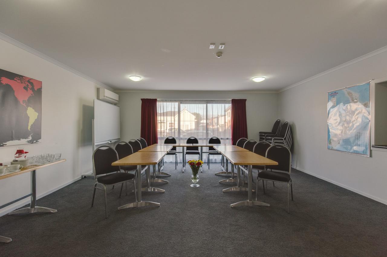 Bks Premier Motel Esplanade Лоуър Хът Екстериор снимка