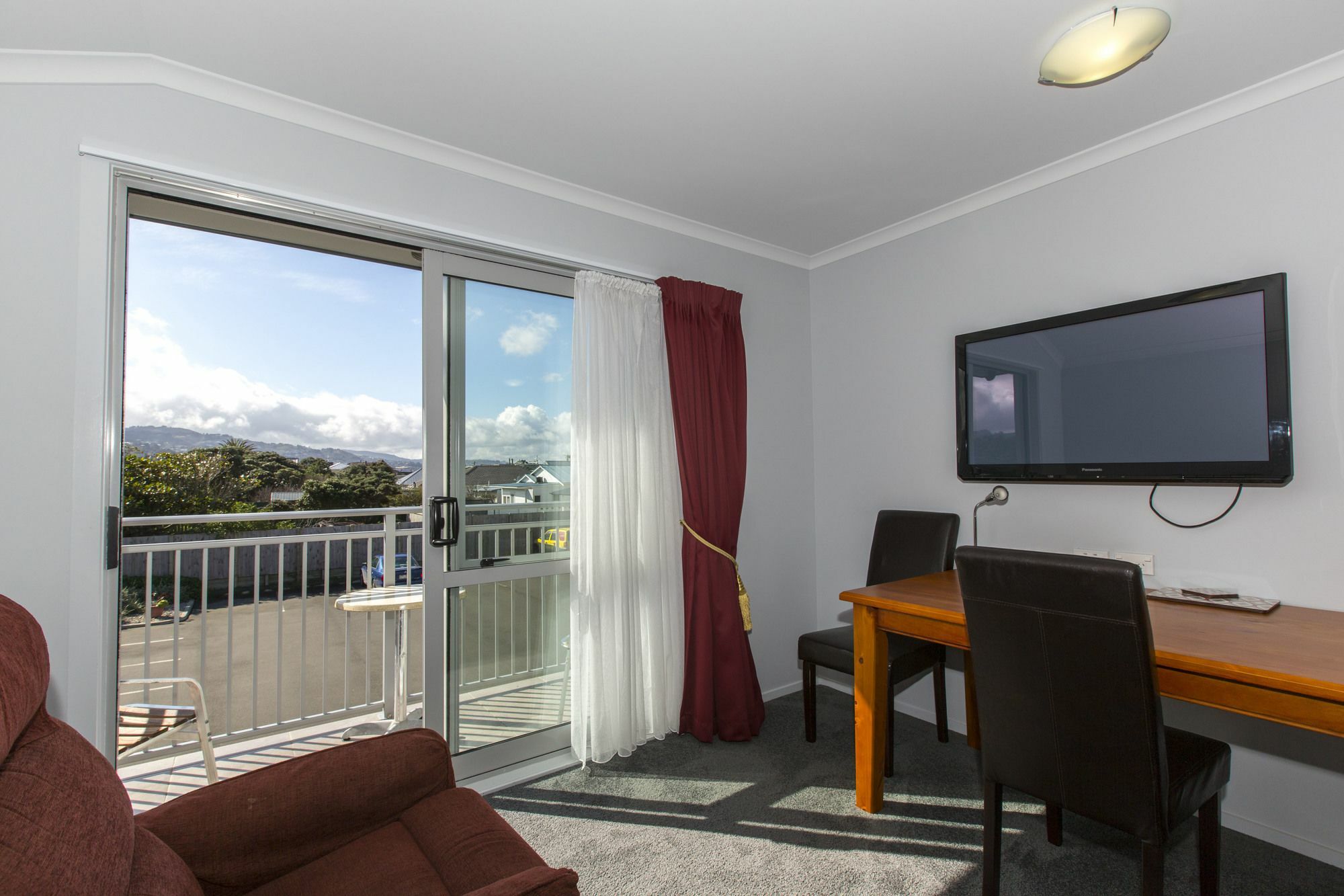 Bks Premier Motel Esplanade Лоуър Хът Екстериор снимка